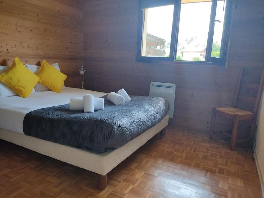 Bel Appartement Au Calme A 5 Minutes Du Village Menthon-Saint-Bernard Buitenkant foto
